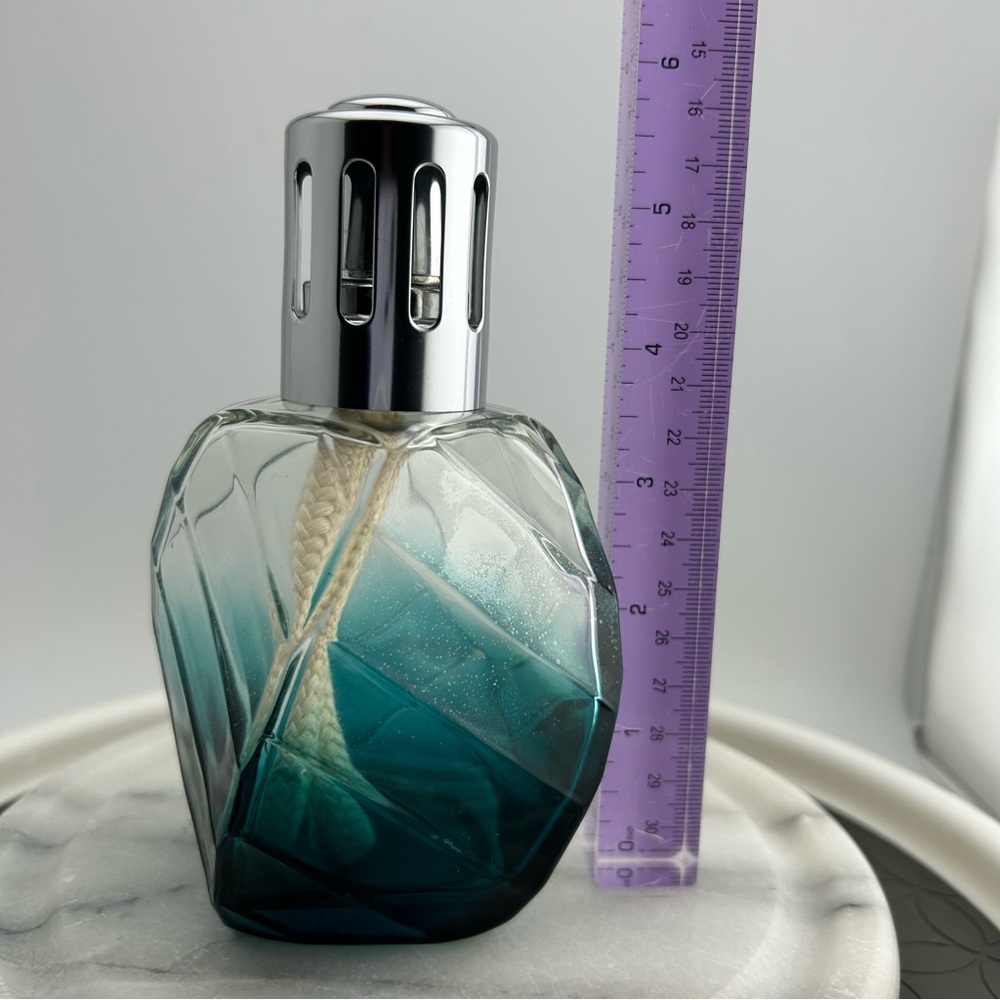 Eden Catalytic Lamp in Turquoise and Silver - Picture 8 of 10